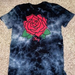 OBEY T-shirt